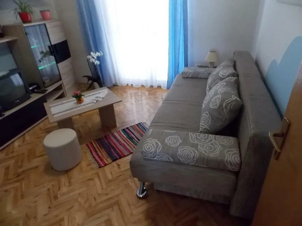 Apartment In Vir
